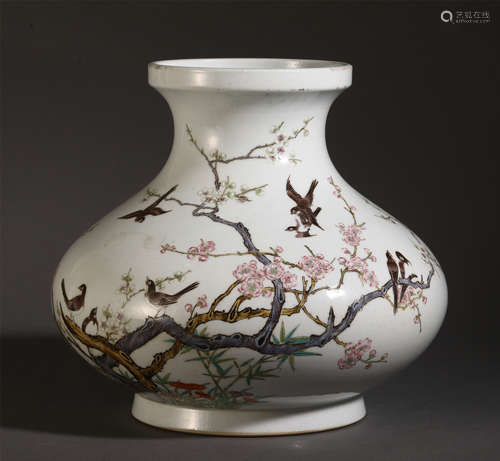 A CHINESE PORCELAIN FAMILLE ROSE FLOWER AND BIRD JAR