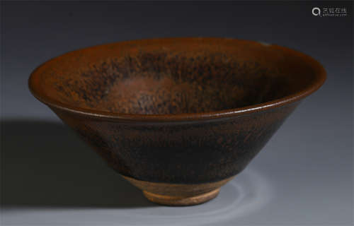 A CHINESE PORCELAIN TEADUST GLAZED BOWL