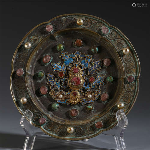 A CHINESE SILVER ENAMELING GEM STONE INLAID VIEWS PLATE