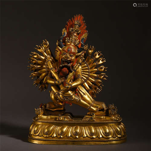 A LARGE CHINESE GILT BRONZE SAMANTAKA