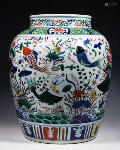 CHINESE WUCAI PORCELAIN FLOWER & FISH PATTERN JAR