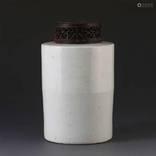 A CHINESE WHITE GLAZE BOTTLE WITH ROSEWOOD CARVED  CARVED LIDDED