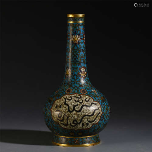 A CHINESE CLOISONNE ISLAMIC PATTERN VASE