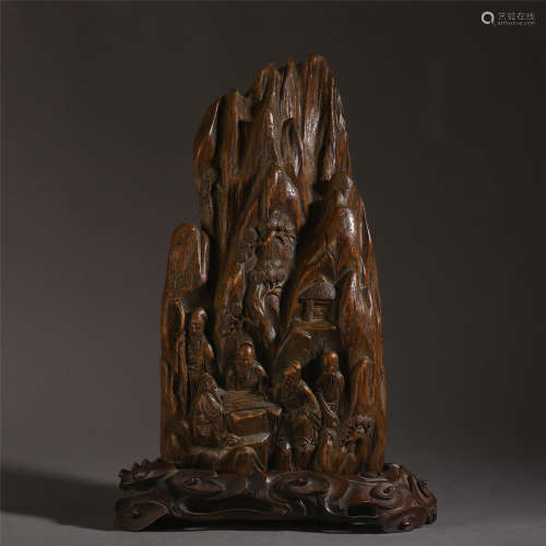 A CHINESE AGALWOOD CARVED MOUNTAIN SHAPED TABLE ITEM