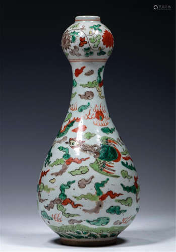 CHINESE WUCAI PORCELAIN DRAGON PATTERN GARLIC MOUTH BOTTLE VASE