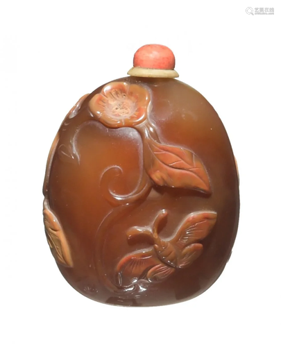 Chinese Carved Agate Snuff Bottle, 18th Century十八世紀 瑪瑙巧雕瓜蝶綿綿鼻煙壺