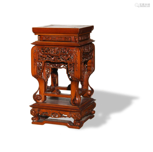Chinese Carved Wooden Square Base, 19th Century十九世紀 木雕香幾式座