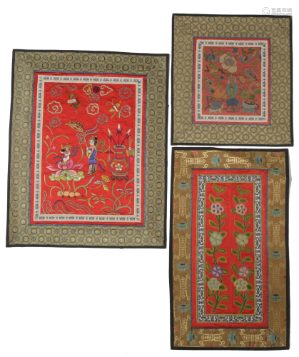 3 Chinese Embroideries, Qing清代 刺繡三張