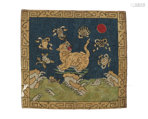 Chinese Silk Ranking Badge with Tiger, 19th Century十九世紀 織錦補子