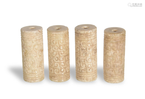 Group of 4 Chinese Jade Cylinders, Ming or Earlier明代或更早 玉勒子四個