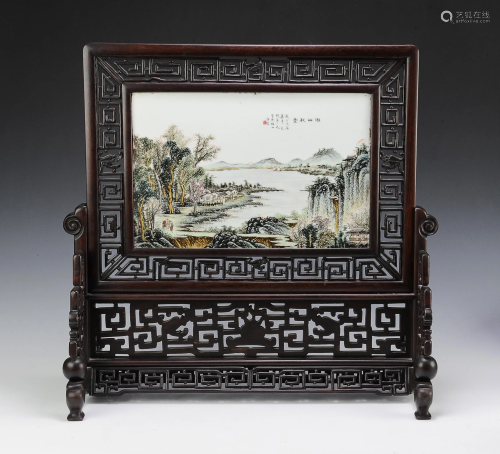 Table Screen with Porcelain Plaque by Wang Yeting汪野亭畫山水插屏