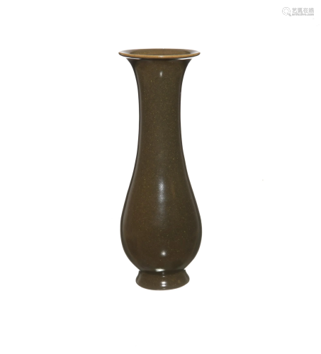 Chinese Teadust Long Necked Vase, Qing Dynasty清代 茶葉末釉長頸瓶