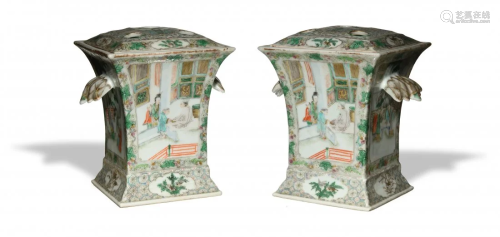 Pair of Chinese Flower Arranger Vases,19th Century十九世紀 廣彩方蓋花插一對