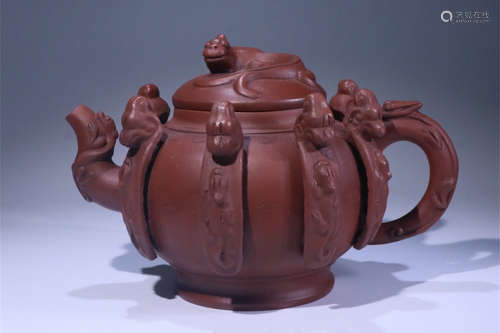 YIXING ZISHA CAST 'NINE DRAGONS' TEAPOT