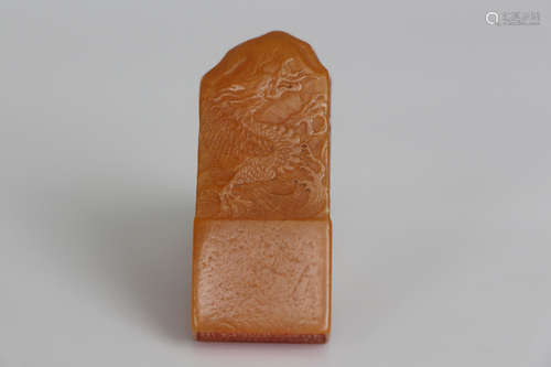 SHOUSHAN SOAPSTONE CARVED 'DRAGON' STAMP SEAL