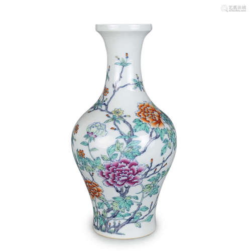 DOUCAI 'PEONY FLOWERS' OLIVE SHAPED VASE