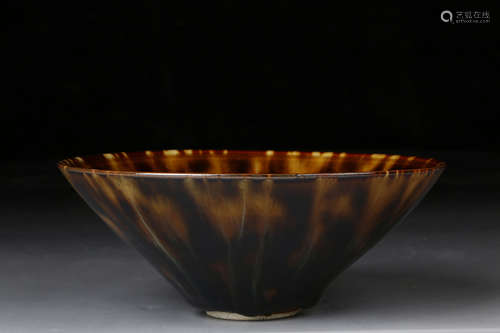 JIZHOU WARE 'TORTOISE SHELL' PATTERNED BOWL