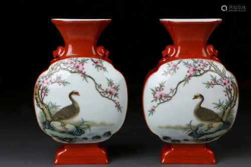 PAIR OF FAMILLE ROSE AND RED GROUND OPEN MEDALLION 'GOOSE' HANGING VASES