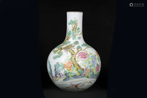 FAMILLE ROSE 'FLOWERS AND BIRDS' VASE, TIANQIUPING