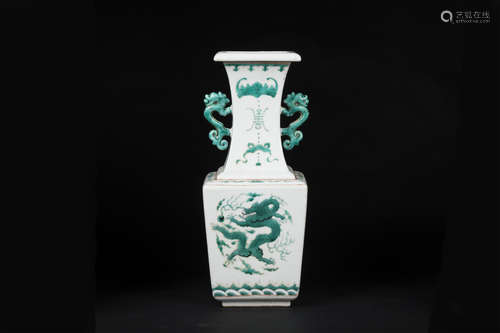 GREEN GLAZED 'DRAGON AND PHOENIX' RECTANGULAR VASE WITH CHILONG HANDLES