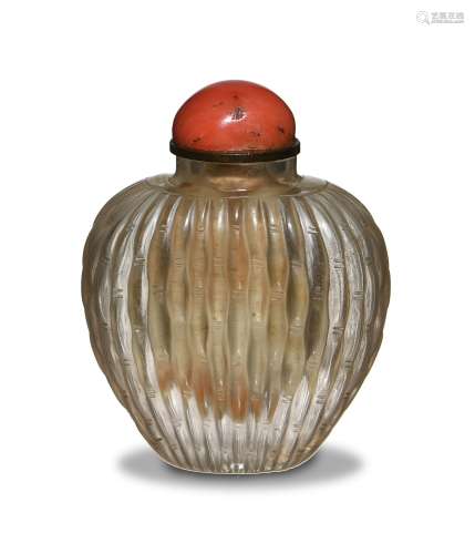 Chinese Rock Crystal Snuff Bottle, 18th Century十八世紀 水晶瓜楞鼻煙壺