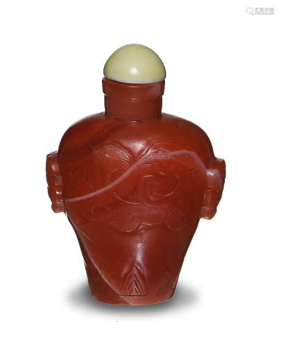 Chinese Red Agate Snuff Bottle, 18th Century十八世紀 南紅瑪瑙鼻煙壺