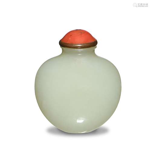 Chinese White Jade Snuff Bottle, 18th Century十八世紀 白玉扁形鼻煙壺