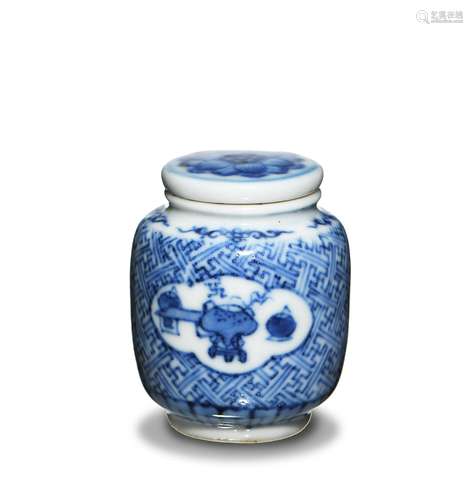 Chinese Blue & White Snuff Bottle, 18th Century十八世紀 青花蓋缸形鼻煙壺