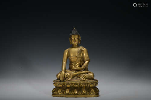 Qing dynasty gilt bronze statue of Shakyamuni