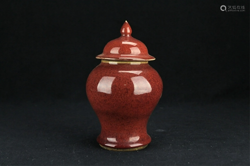 Chinese Qing Porcelain Red Vase with Lid