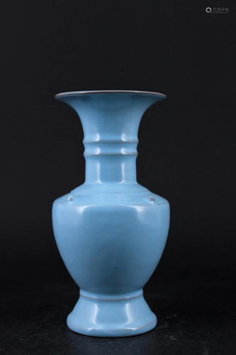 Song Porcelain Ruyao Vase