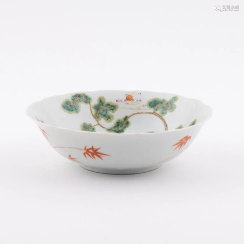 QIANLONG FAMILLE ROSE BOWL