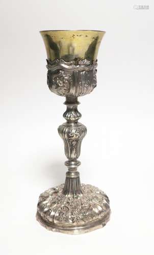 SILVER CHALICE WITH GILT BOWL AND ROCAILLE DECOR. Presumably Italy. Date: 18th century. Technique:
