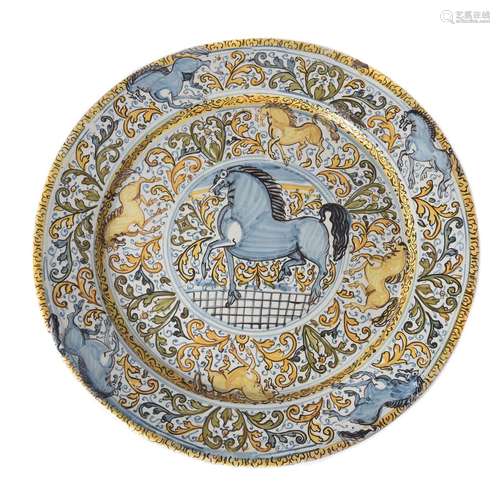 An Italian maiolica charger, probably Castelli, Abruzzo, late 17th/early 18th century