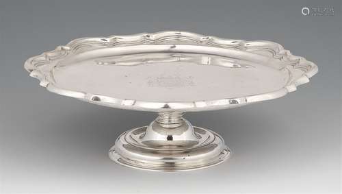 A silver tazza made for the Dukes of BülowRound scalloped platter on a short baluster-form foot. The