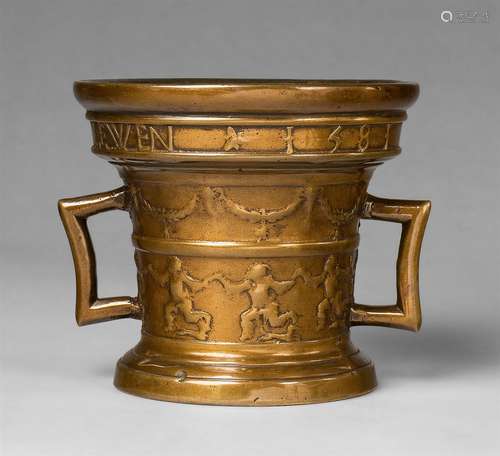 An Utrecht mortar with a grotesque friezeThick cast bronze with shimmering honey-coloured patina. Of