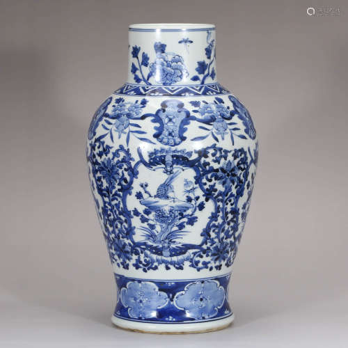 A Chinese Floral Blue and White Porcelain Vase