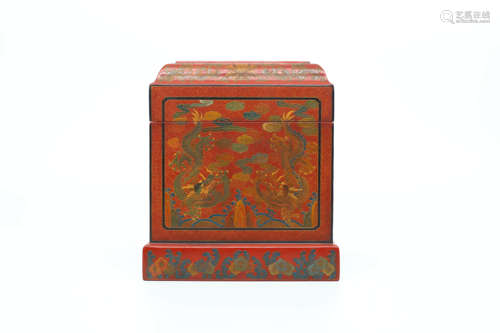 A Chinese 'QIANGJIN' LACQUERED DRAGON MOTIF LIDDED BOX