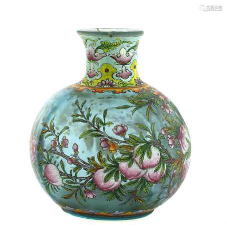 A Chinese Peking glass vase,