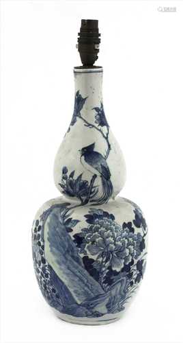 A Chinese blue and white double gourd vase,