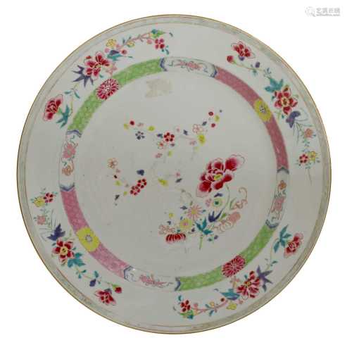 A Chinese famille rose charger,