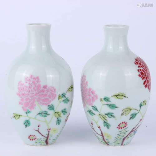 A pair of Chinese famille rose floral porcelain vase