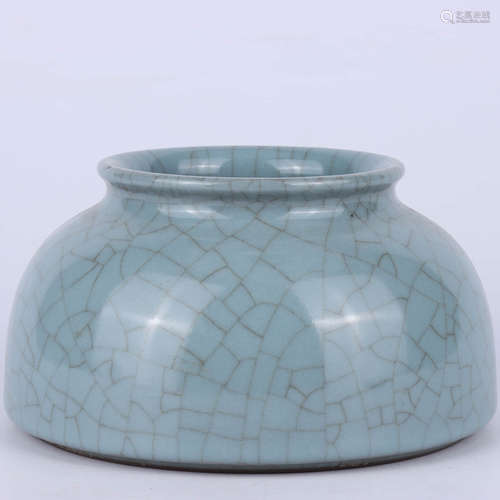 A Chinese GEYAO Blue Glaze PORCELAIN WATER POT