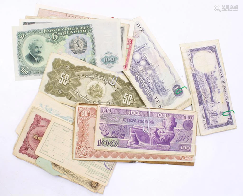 Large grouping of foreign currency