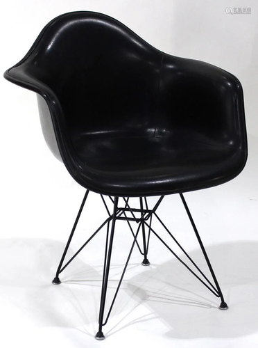 A Charles and Ray Eames for Herman Miller …