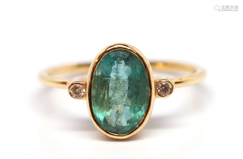 Emerald, diamond, 18k yellow gold ring