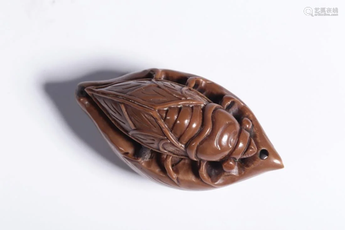 CHINESE WALNUT CARVING OF 'CICADA' O…