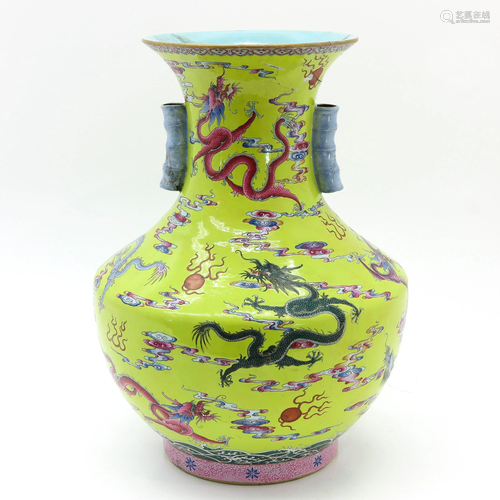 A Large Famile Jaune Decor Vase