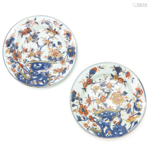 Two Chinese Imari Plates