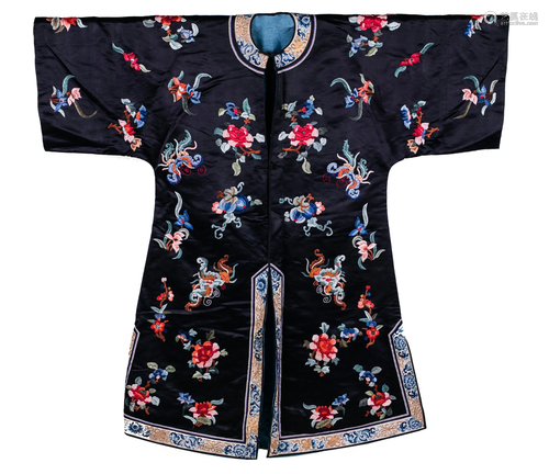 Chinese Qing Silk Embroidered Coat